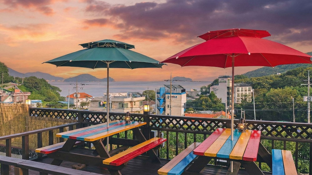 Hotel Geoje Araon Pension