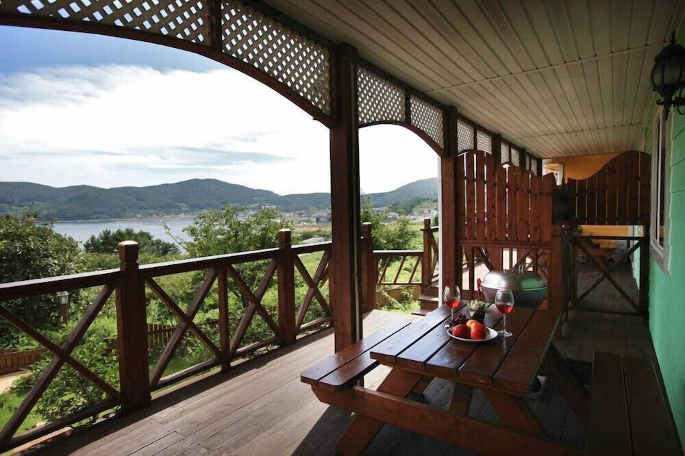Hotel Aroma Tree Pension