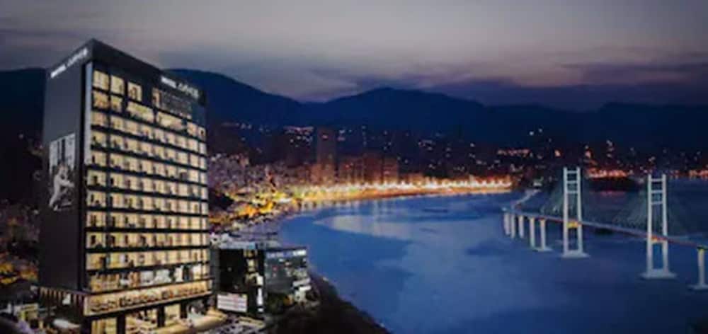 Hotel Sky View Hotel