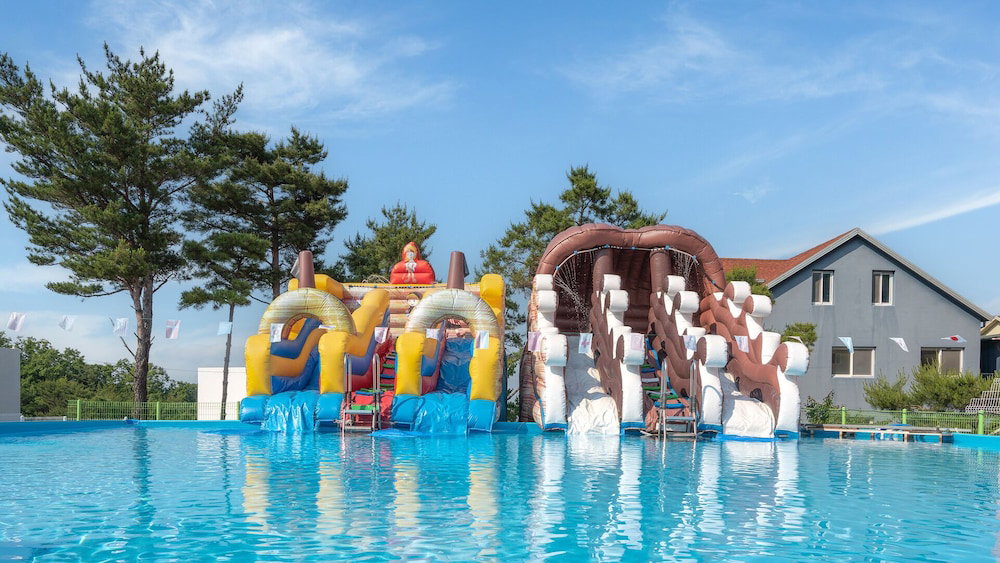 Hotel Gyeongju Nollowa Spa Pension