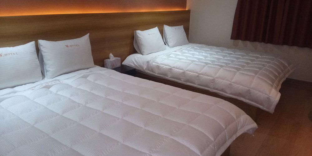 Hotel Gyeongju Bulguksa W Drive-In Motel