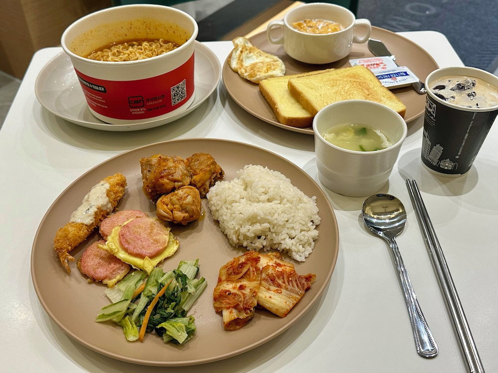 Hotel Hotelhound Jeonju Junghwasan
