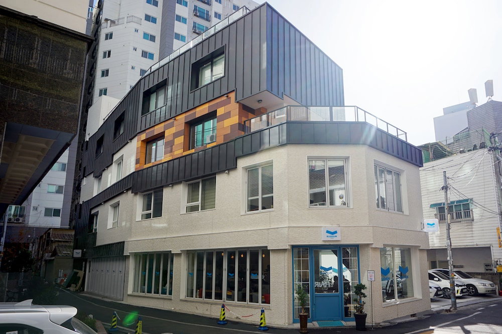 Hotel Bluehum Guesthouse - Hostel