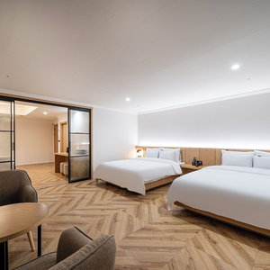 Hotel H Avenue Gumi Okgye cazare Gumi