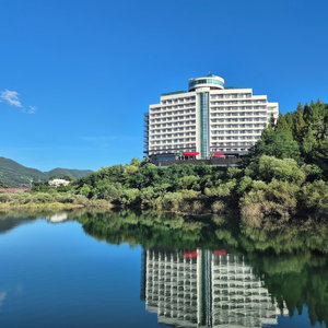 Hotel Vivace Resort cazare Hadong