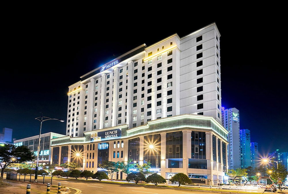 Hotel Osong H Hotel Sejong City