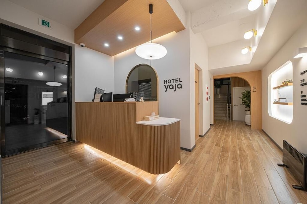 Hotel Hotel Yaja Namchuncheon