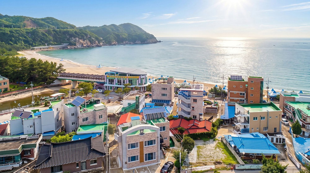 Hotel Samcheok Eoulim Pension
