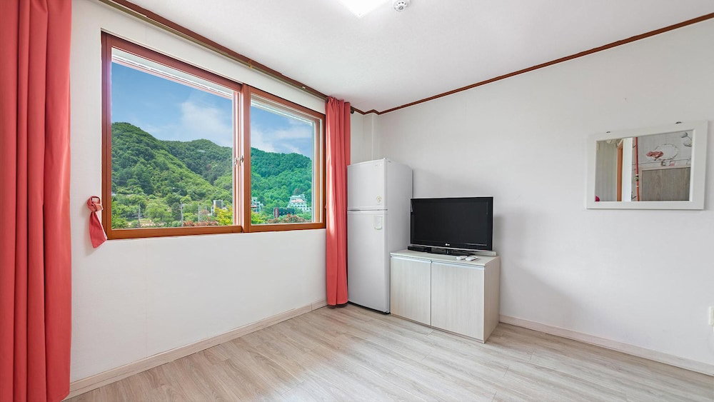 Hotel Gangchon Chocolate World Pension