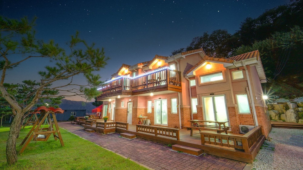 Hotel Pocheon Swimpyo Pension