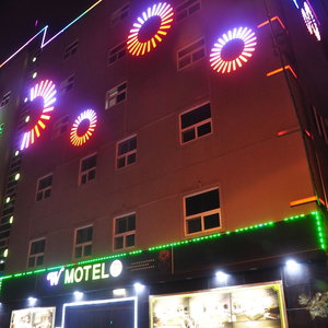 Hotel W Motel cazare Andong
