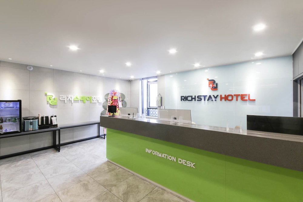 Hotel Pyeongtaek Godeok Richstay Hotel