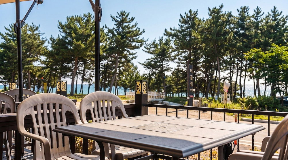 Hotel Samcheok The Ggeullim Pension