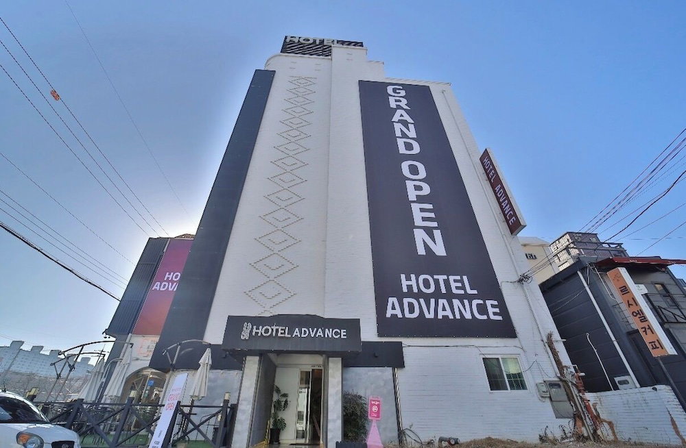 Hotel Hotel Advance