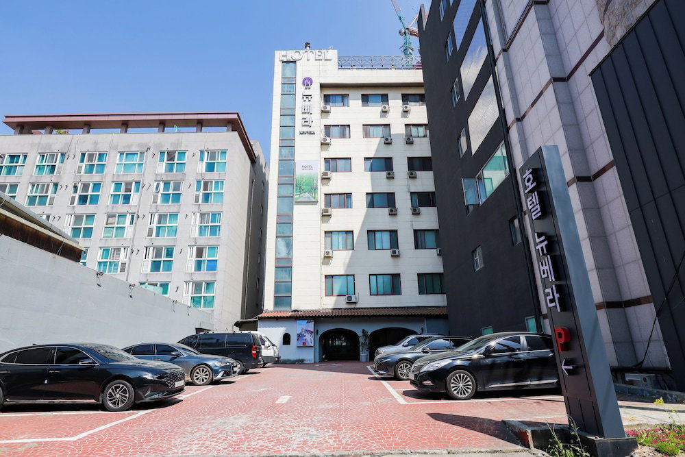 Hotel Newvera Hotel