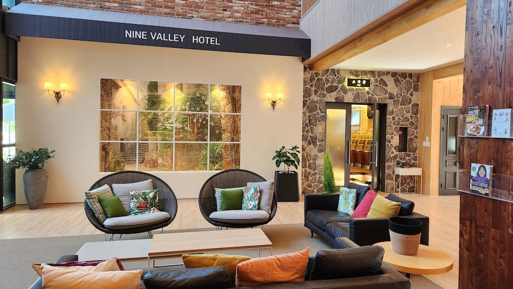 Hotel Nine Valley Park