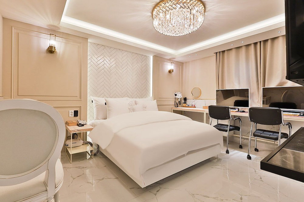 Hotel Riverside In February Gyeongsangbuk-Do