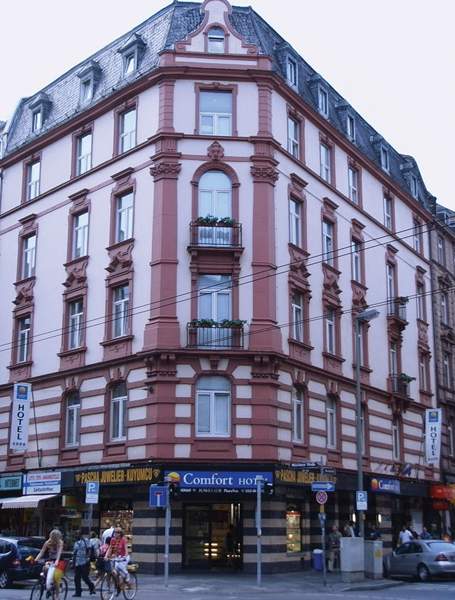 Hotel Comfort Hotel Frankfurt Central Station