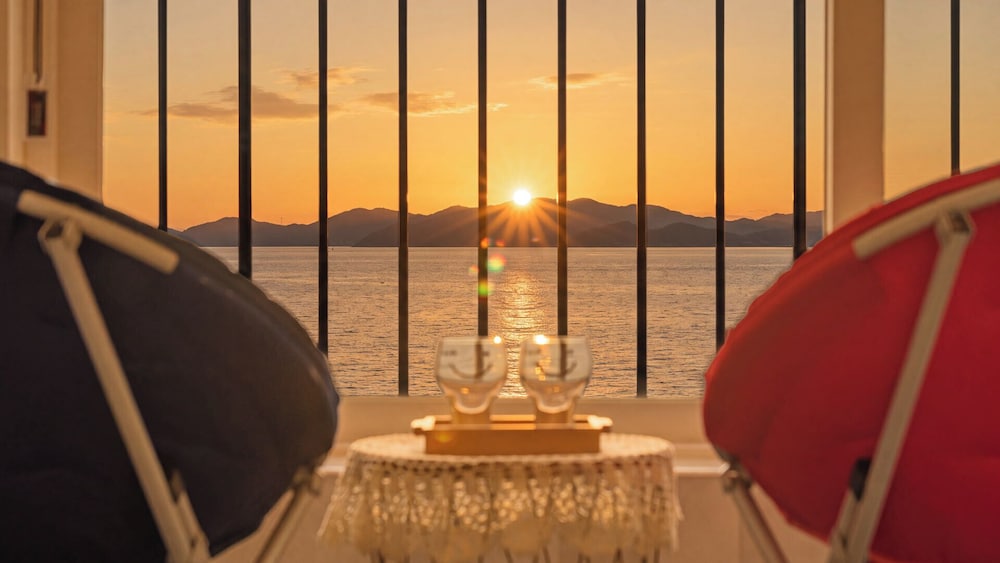 Hotel Samcheok Kong & Bee Ocean View Pension