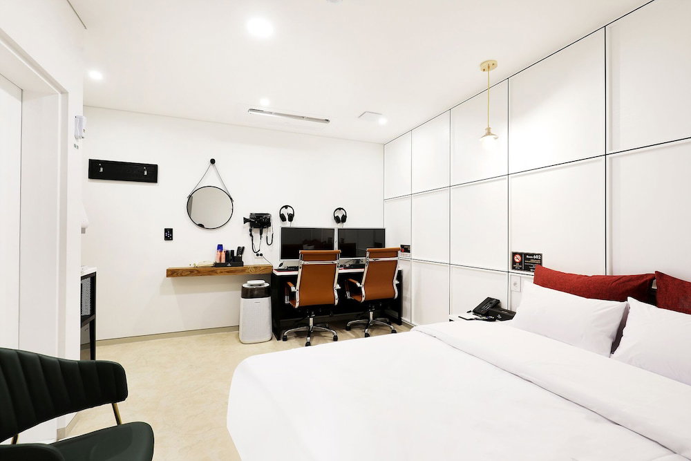 Hotel Hotel Brown Dot (Dongducheon Central Station)