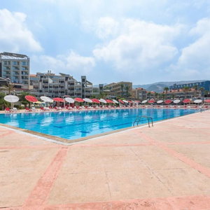 Hotel Aqualand Hotel & Resort cazare Batroun