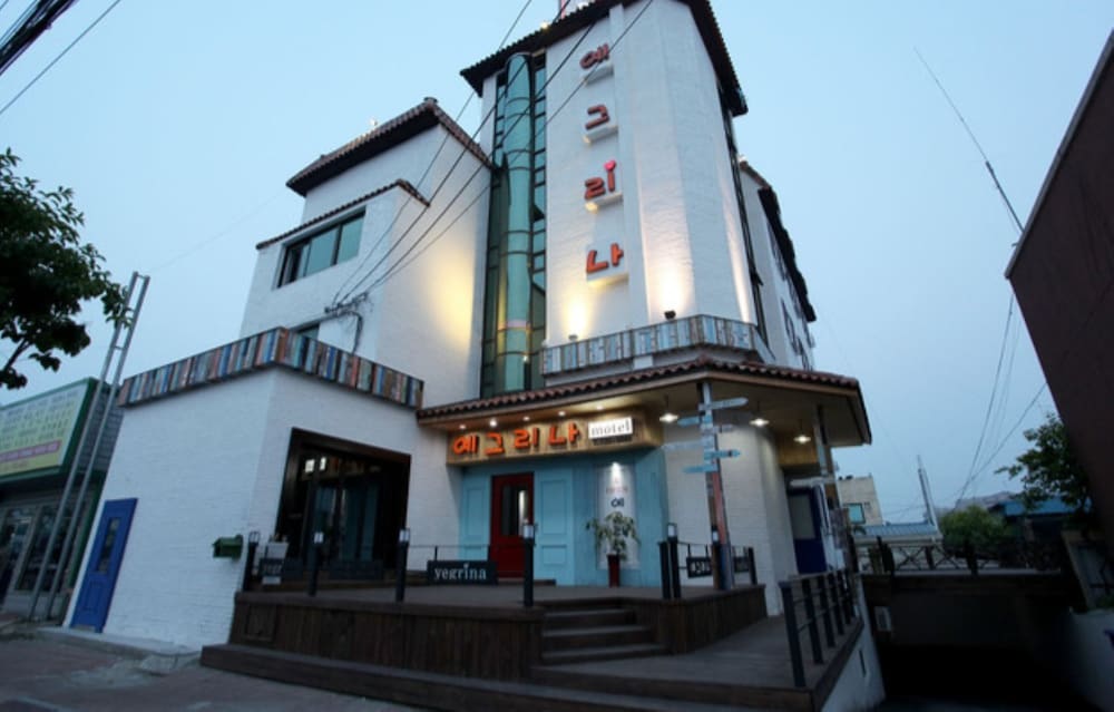 Hotel Yegrina Motel