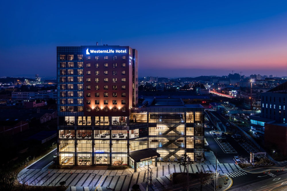 Hotel Westernlife Hotel