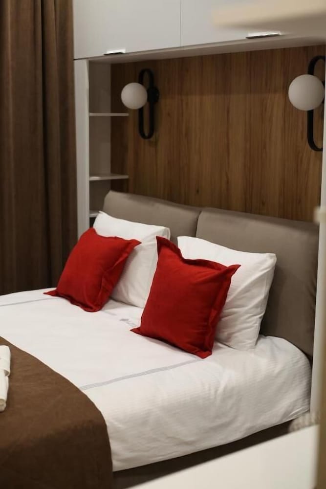 Hotel E-Lite