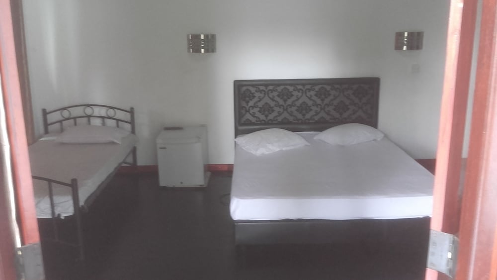The Kingston Hotel