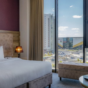 Hotel Ramada By Wyndham Shymkent cazare Shymkent