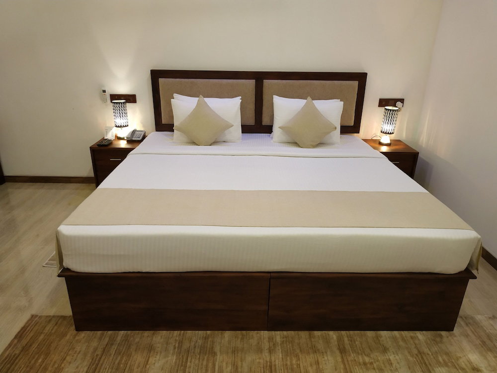Hotel Sigiriya Cashew Palace Resort
