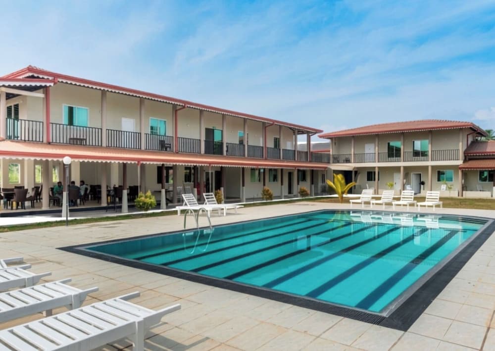 Hotel Nilakma Lagoon