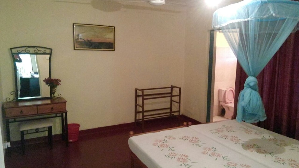 Indrani Inn