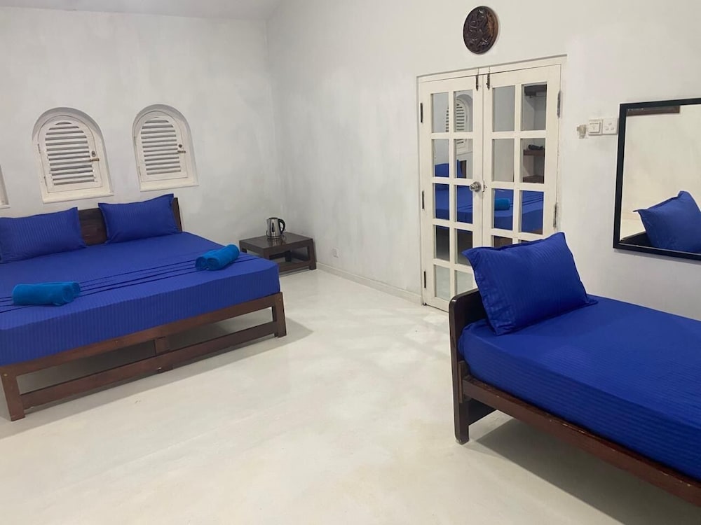 Hotel Shore Beach Villa