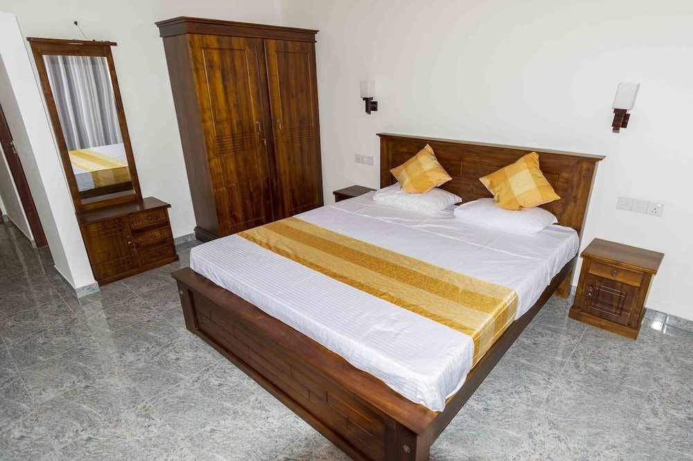 Turtle Paradise Villa & Restaurant