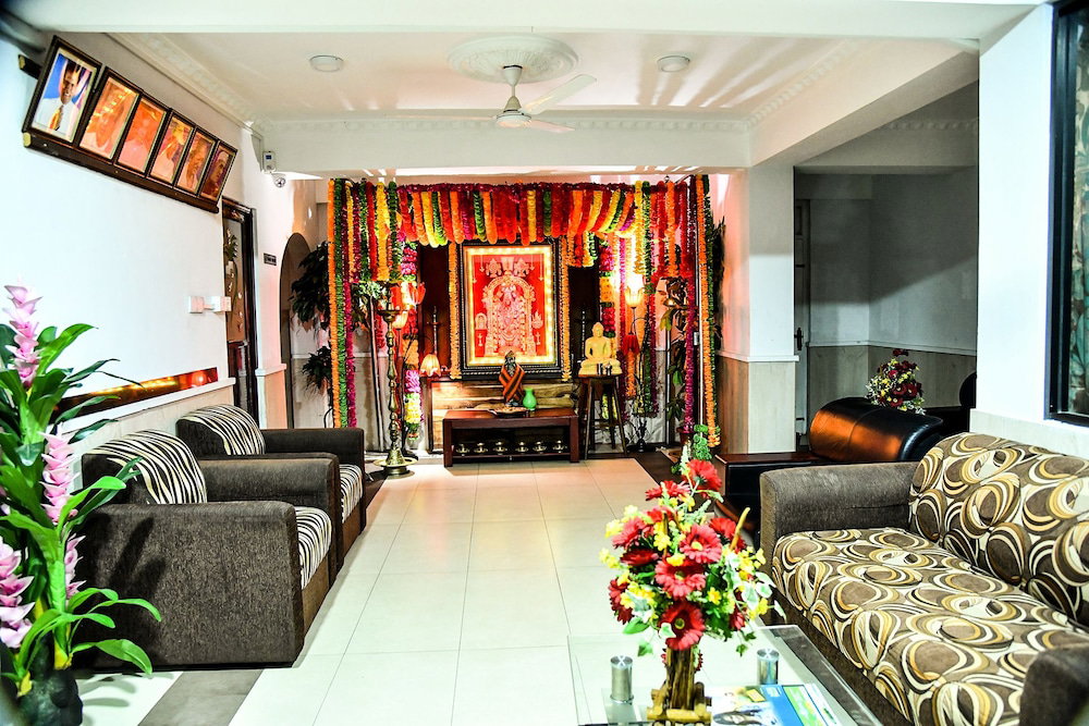 Hotel Sri Krishna Bhavan Hotel