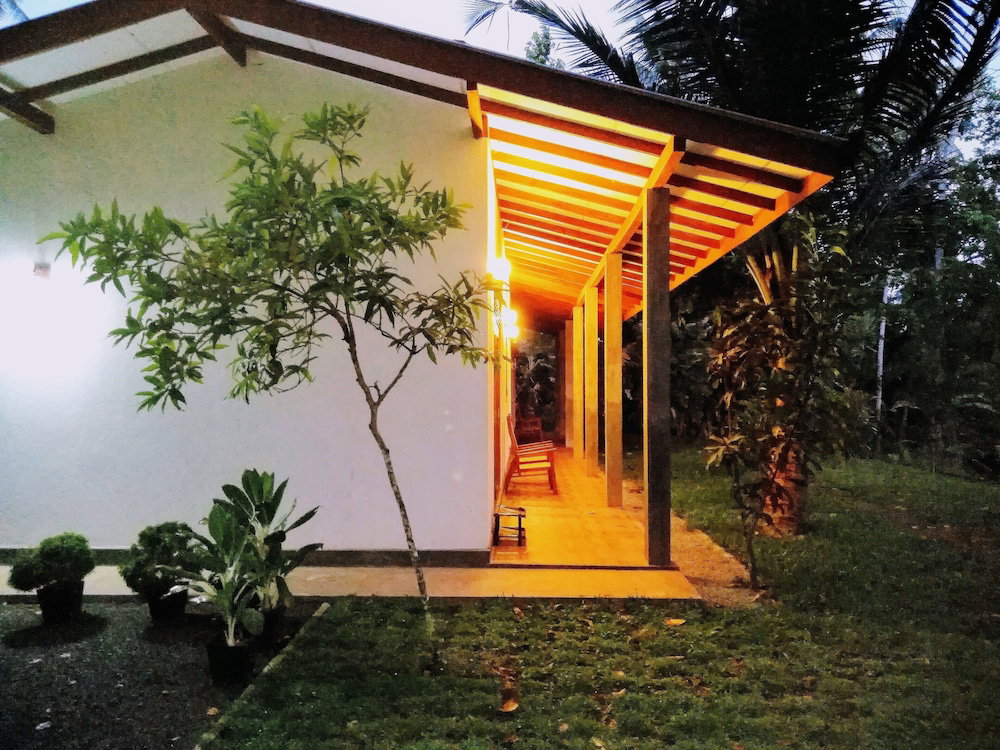 Hotel Sky Residencies