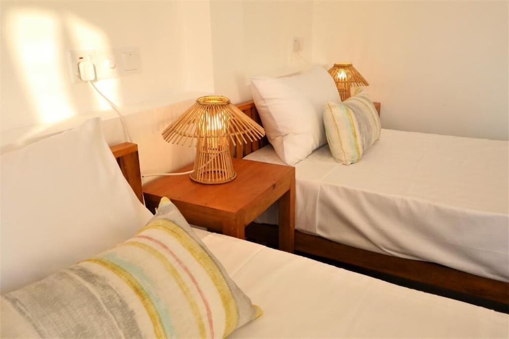Hotel Ohana Surf Guest House