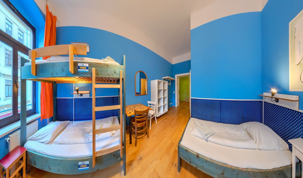 Hotel Hostel Mondpalast