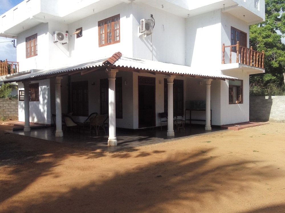 Hotel Hotel Whitehouse