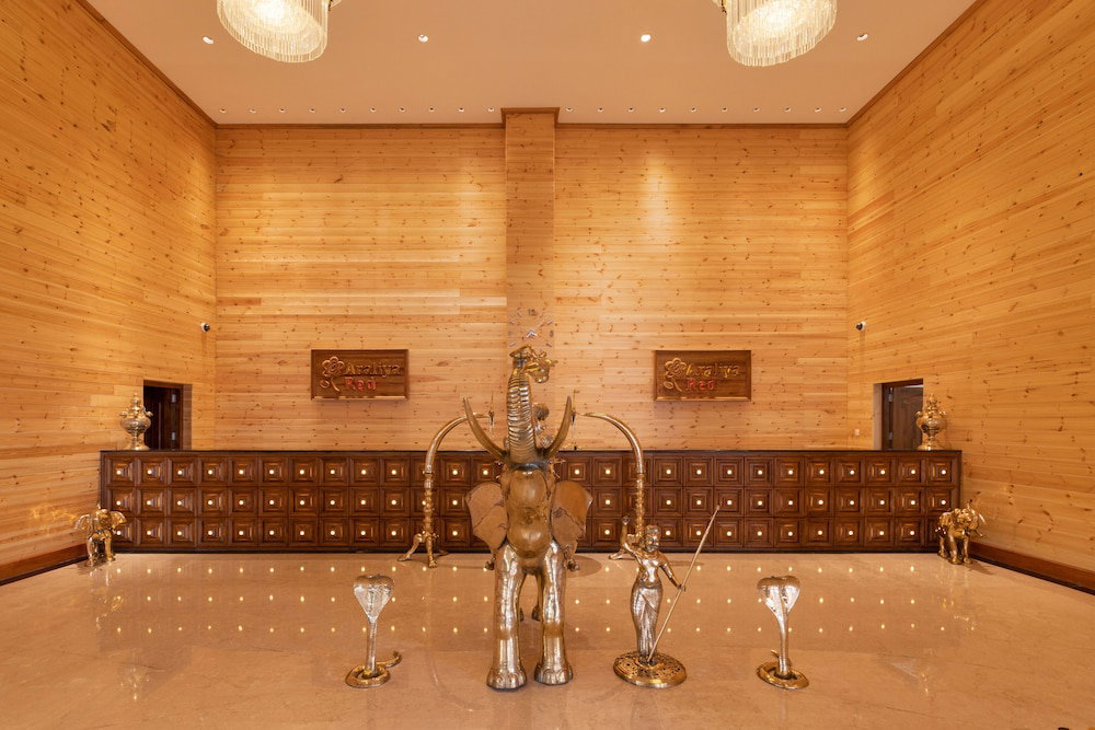 Araliya Red - Budget Friendly Hotel- Where You Find Stunning 360 Panoramic View Of Nuwara Eliya