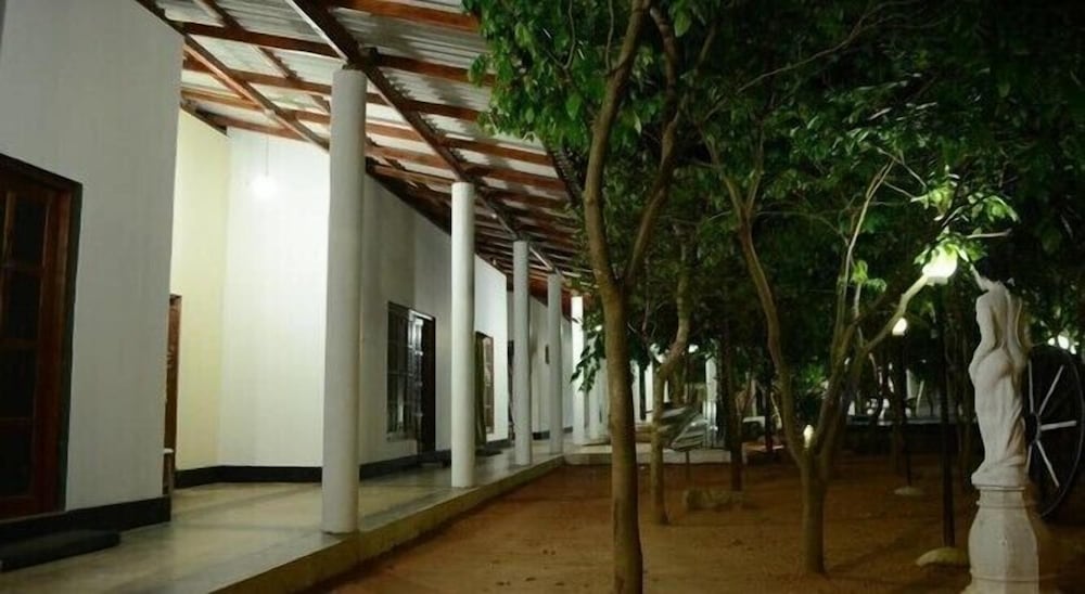 Hotel Alikele Hotel Sigiriya