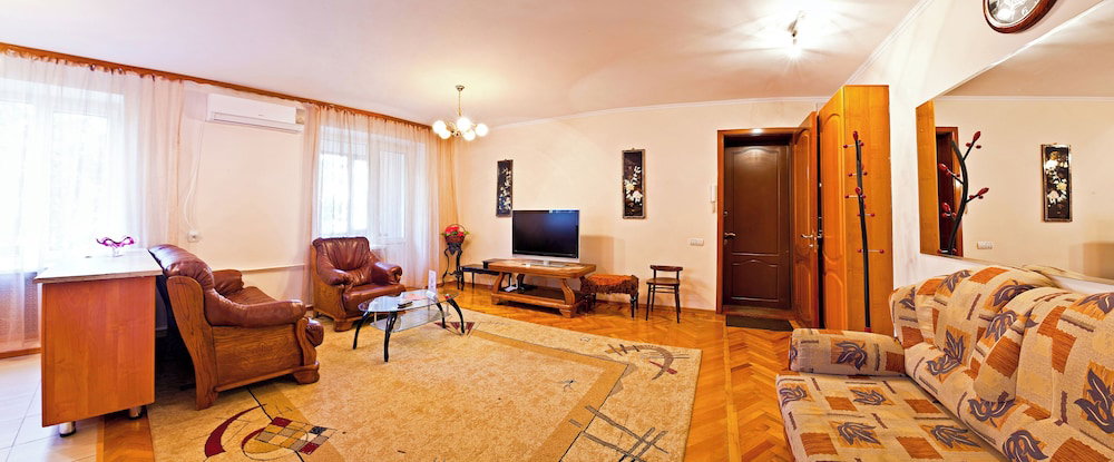 Hotel Lessor Apartments