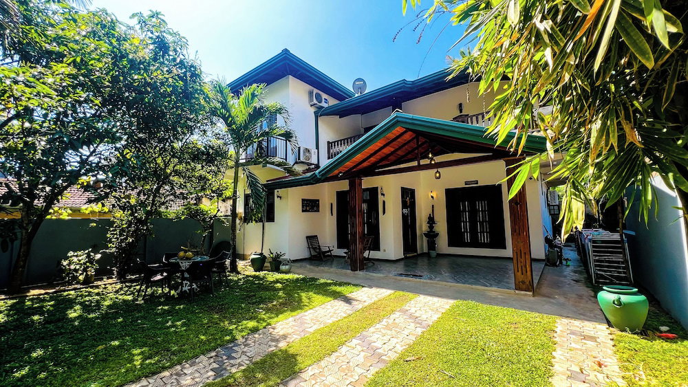 Hotel Galle Catamaran Villa