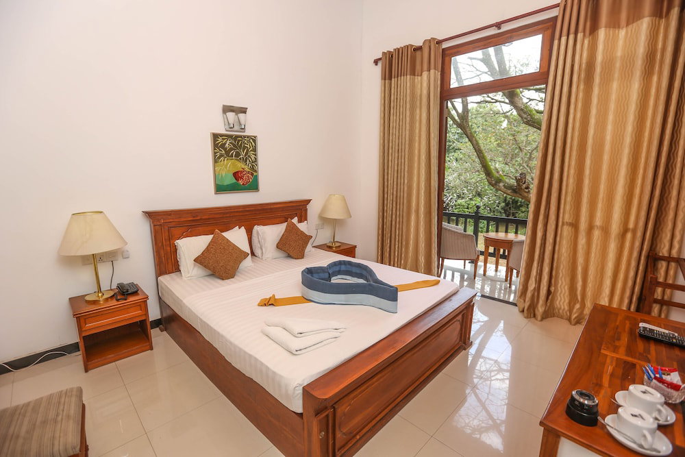 Hotel Grand Kalundawa - Dambulla's Hidden Secret