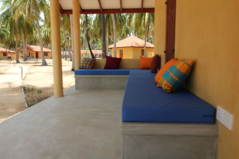 Kitelantis Hotel And Resort