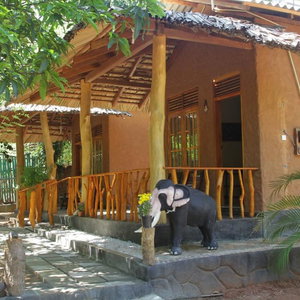 Hotel Peace Heaven cazare Udawalawa