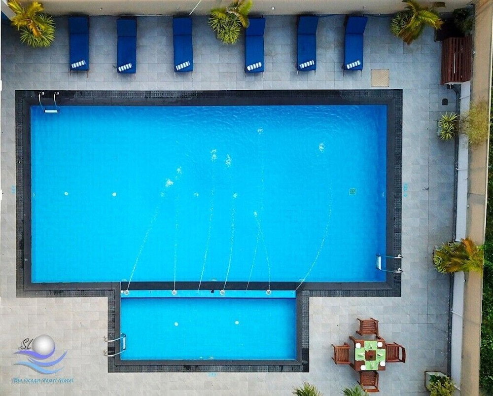 Hotel The Ocean Pearl