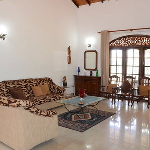 Hotel Gondolas Holiday Lanka cazare Welisara