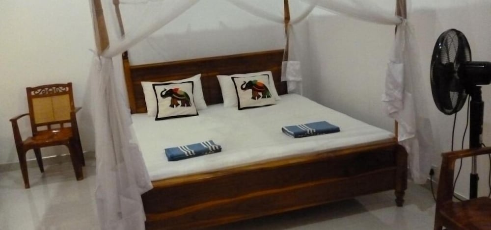 Hotel Serene Home Stay